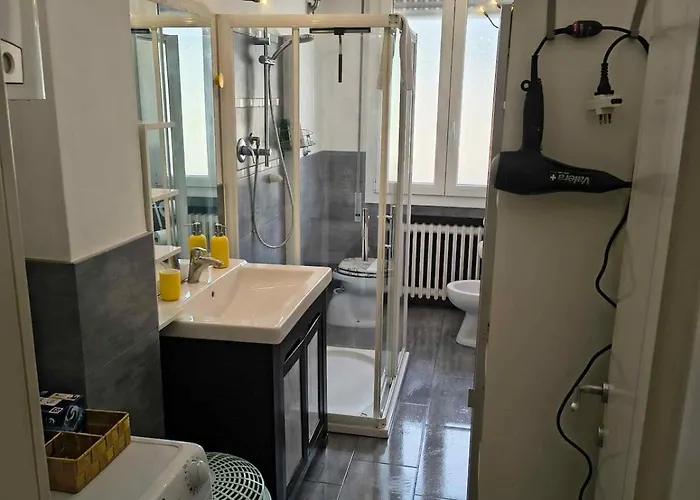 Apartman House Fioravanti 25 *